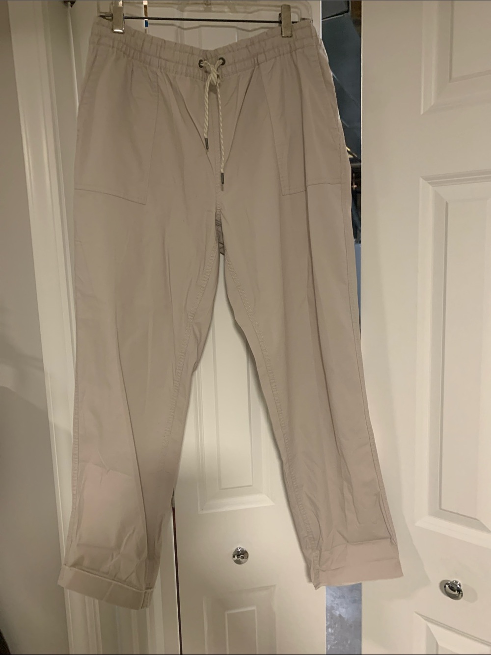 Vuori Drawstring Casual Pants in Light Beige
